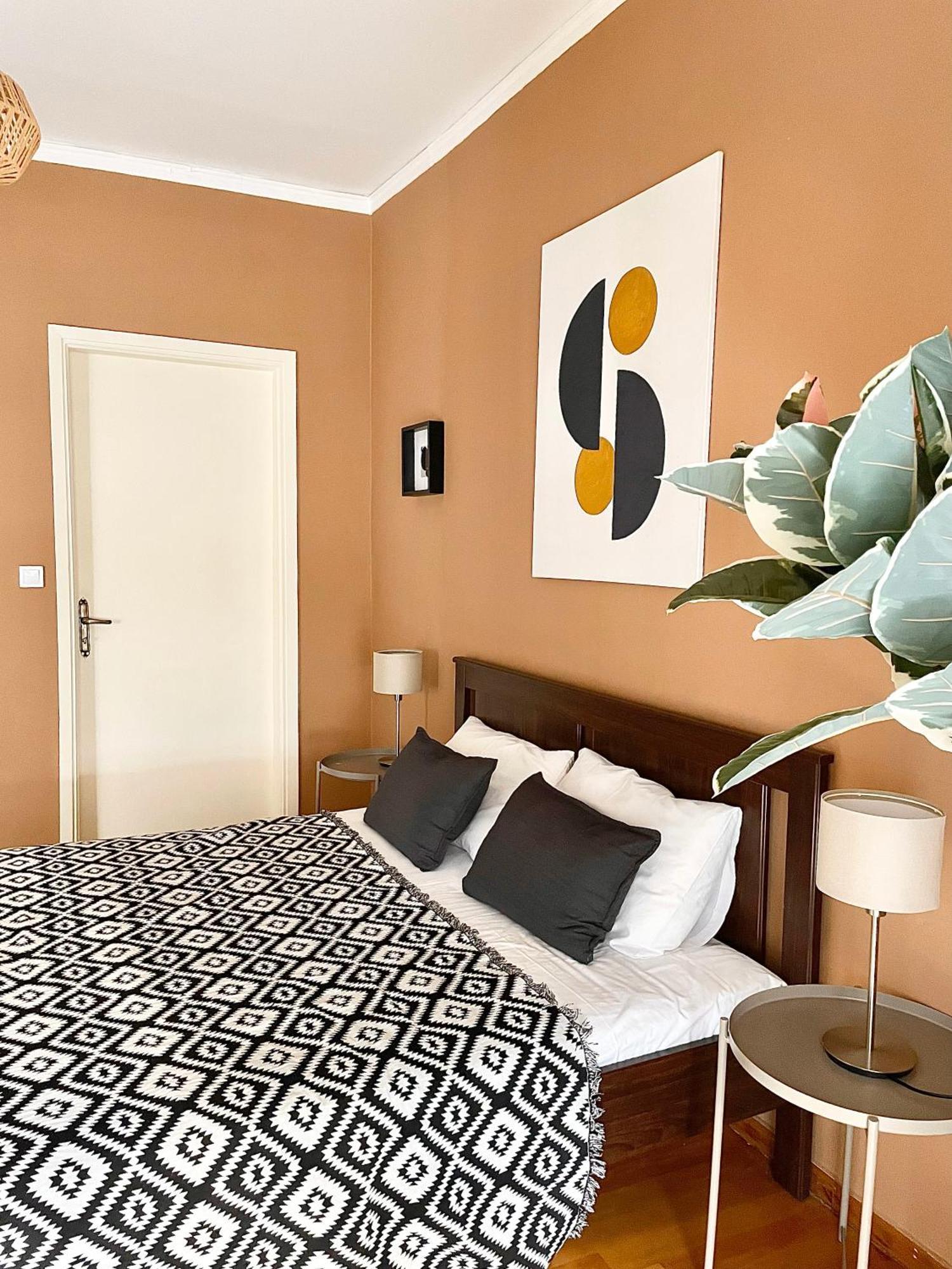 Comfy And Spacious Two Bedroom Apartment With Balcony Atene Esterno foto